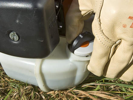 : Step 3 of 5: Opening the tankRaise the filler cap flap and then turn the filler cap anti-clockwise as far as it will go and remove the cap.