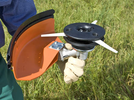 : Step 5 of 5: Removing the toolThen remove the shaft-locking tool again.