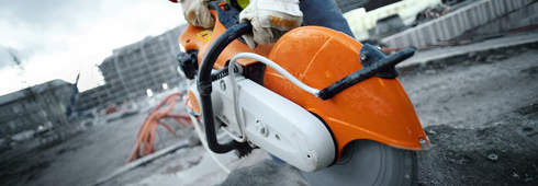 The new STIHL cut-off machine TS 410 / TS 420